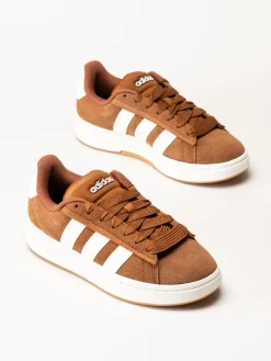 Adidas - Grand Court Alpha 00s - Bruna sneakers