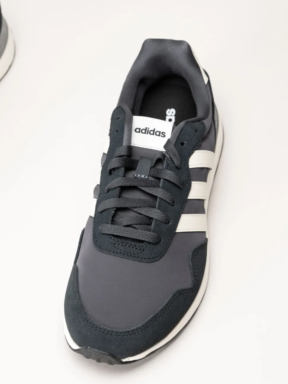 Adidas - Run 60s 4.0 - Svarta sneakers