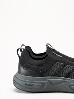 Adidas - Svarta sneakers