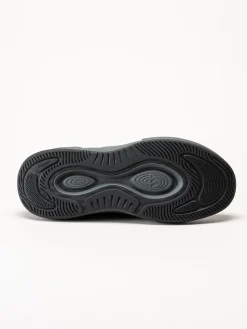 Adidas - Svarta sneakers