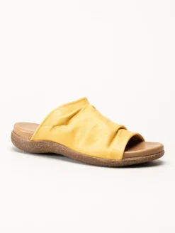 Andrea Conti - Gula sandaler i skinn