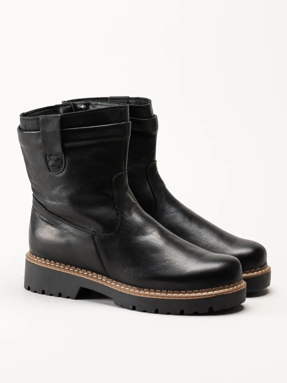 Andrea Conti - Svarta boots i skinn