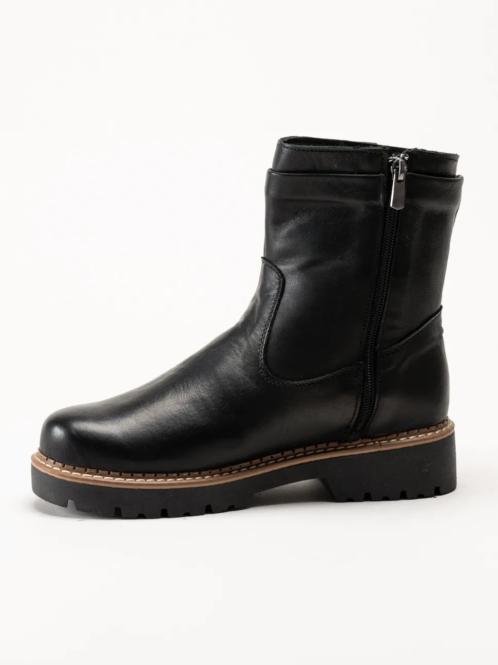 Andrea Conti - Svarta boots i skinn