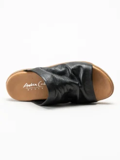 Andrea Conti - Svarta sandaler i skinn