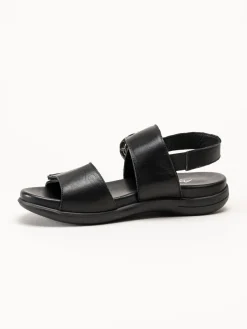 Andrea Conti - Svarta sandaler