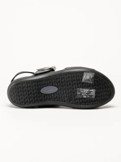 Andrea Conti - Svarta sandaler