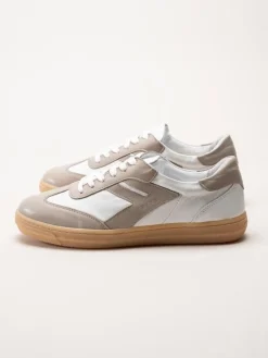 Andrea Conti - Vit beige sneakers i skinn