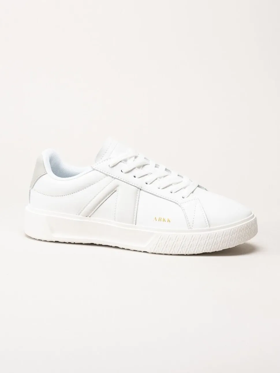 ARKK Copenhagen - Essence - Vita sneakers i skinn
