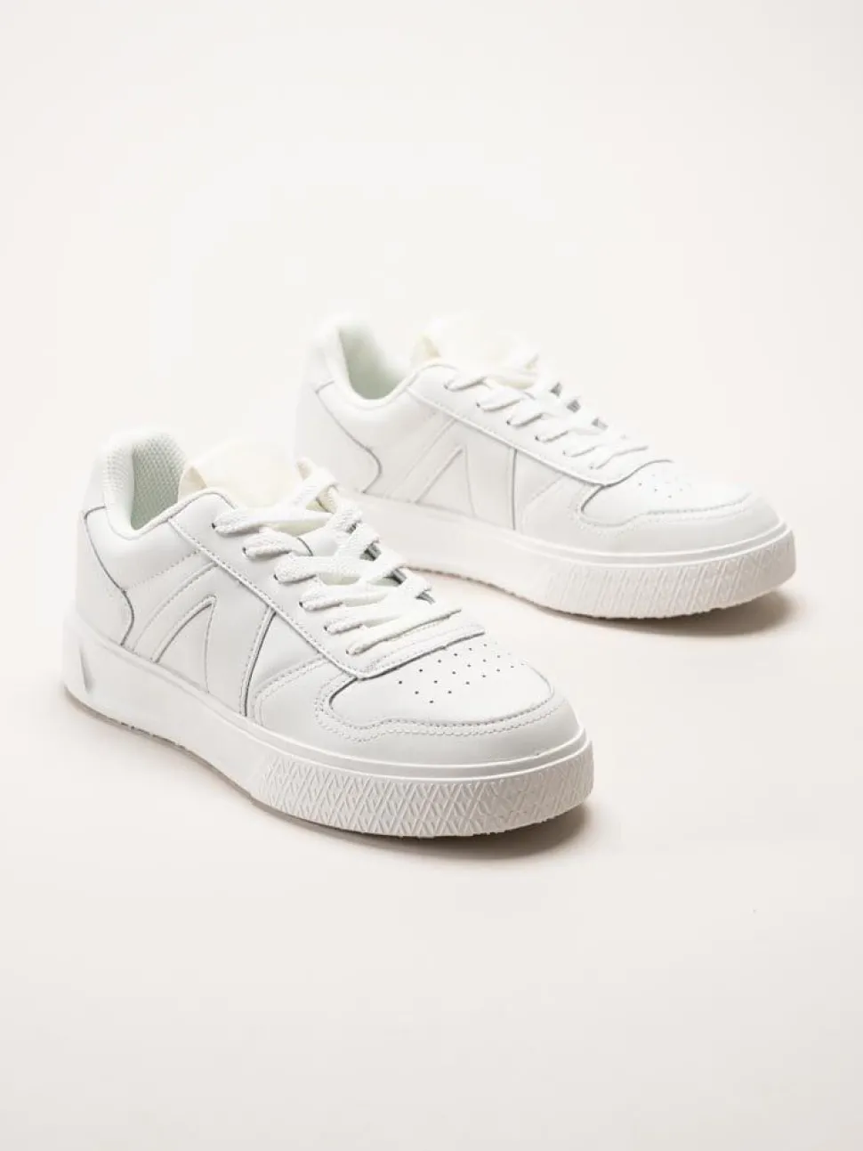 ARKK Copenhagen - Uncover - Vita sneakers i skinn