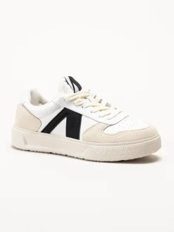 ARKK Copenhagen - Uncover - Vita skinnsneakers med mockadetaljer