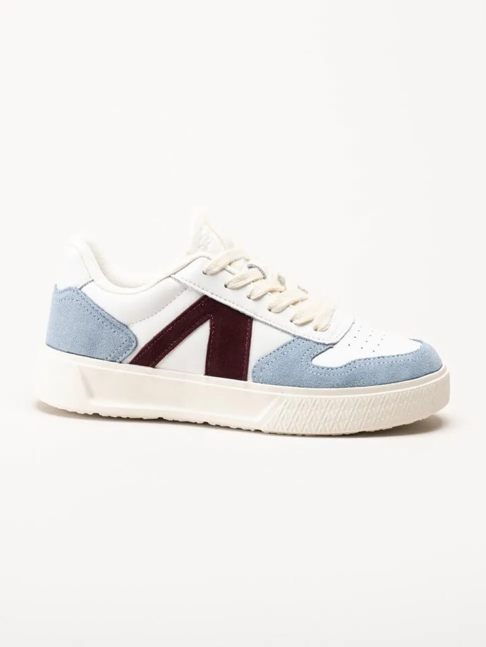 ARKK Copenhagen - Uncover - Vita skinnsneakers med mockadetaljer