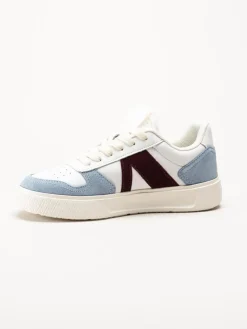 ARKK Copenhagen - Uncover - Vita skinnsneakers med mockadetaljer