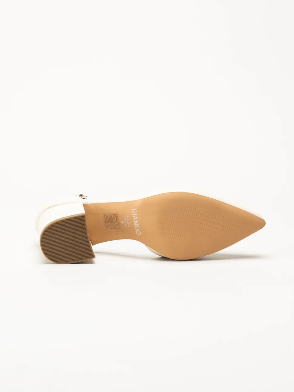 Bianco - Biadevived - Offwhite pumps i skinnimitation