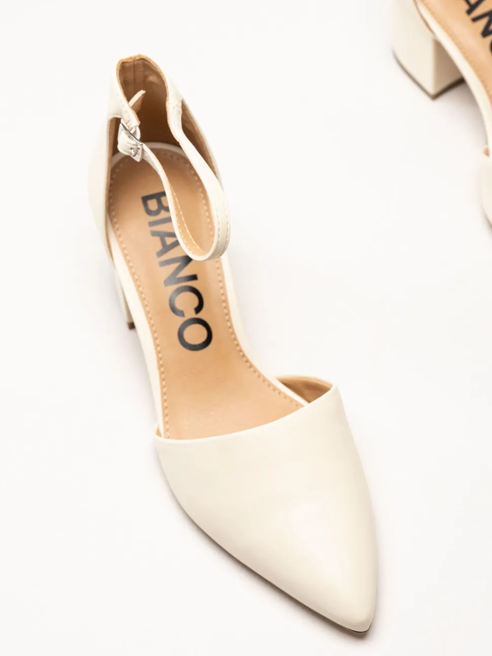 Bianco - Biadevived - Offwhite pumps i skinnimitation