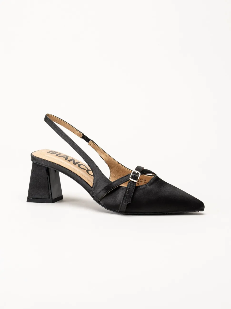 Bianco - Biamaralyn Buckle - Svarta slingback pumps i satin