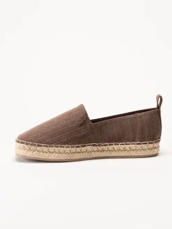Calvin Klein - Oblique AOP - Mörkbruna espadrillos
