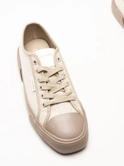 Calvin Klein - Vulc Low Laceup Aop - Beige sneakers i canvas