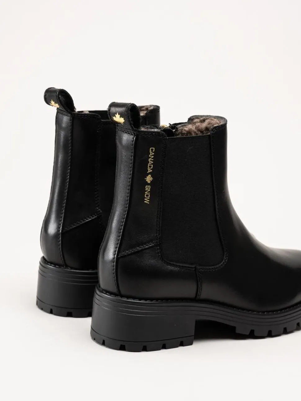 Canada Snow - Mount Kimberly - Svarta boots med fårskinn och broddar