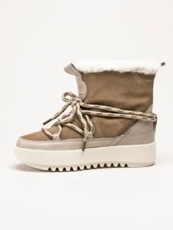 Canada Snow - Mount Marty - Beige boots i mocka med fårskinnsfoder
