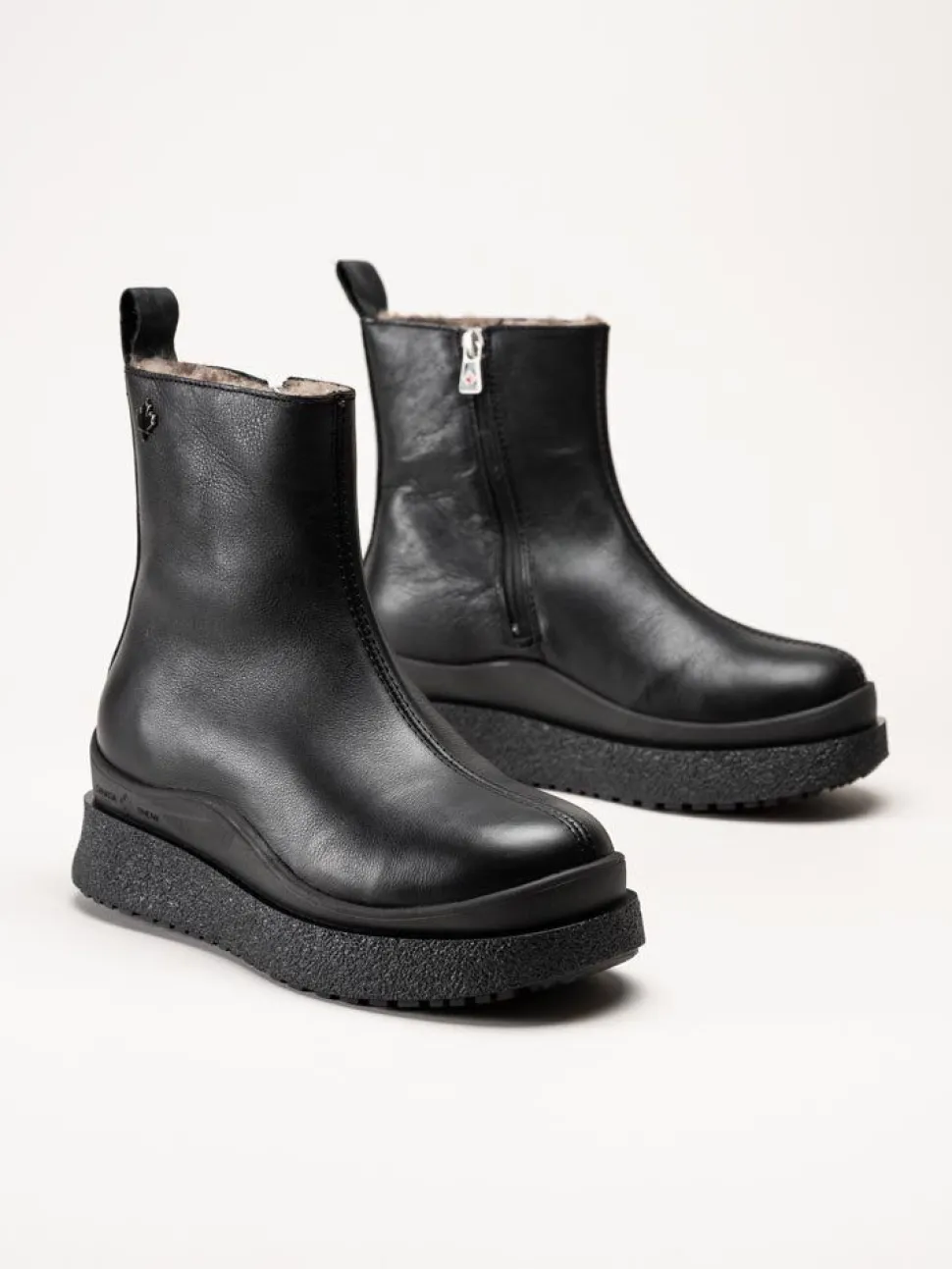 Canada Snow - Mount Meer - Svarta fårskinnsfodrade boots i skinn