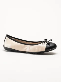 Caprice - Beige ballerina i skinn med svarta detaljer