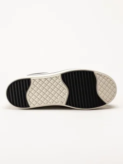 Caprice - Svarta loafers i skinn