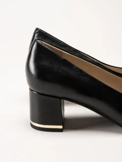 Caprice - Svarta pumps i skinn