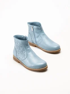 Charlotte of Sweden - Blå boots i skinn
