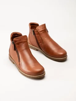 Charlotte of Sweden - Bruna boots i skinn