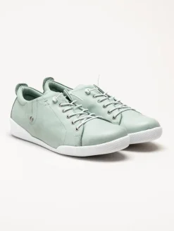 Charlotte of Sweden - Gröna sneakers i skinn