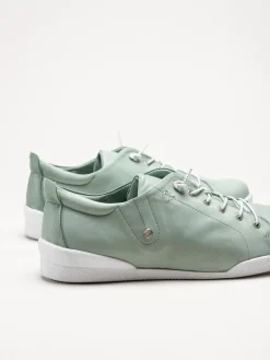 Charlotte of Sweden - Gröna sneakers i skinn