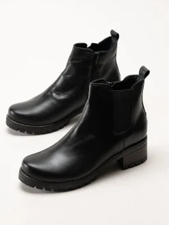 Charlotte of Sweden - Svarta chelsea boots i skinn