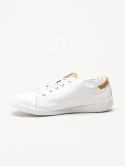 Charlotte of Sweden - Vita sneakers i skinn