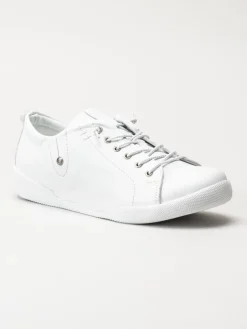 Charlotte of Sweden - Vita sneakers i skinn