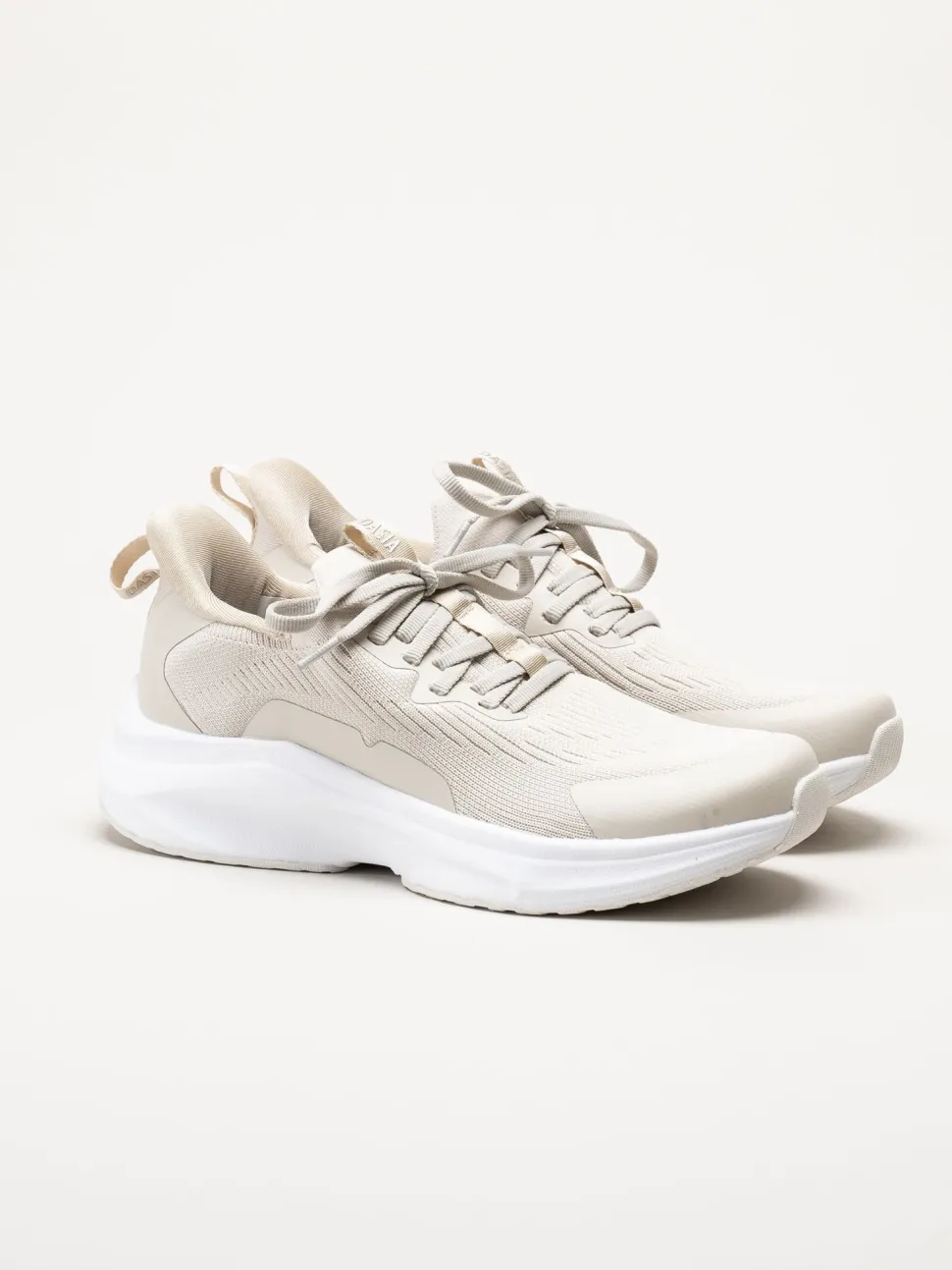 Dasia - Beige sportskor