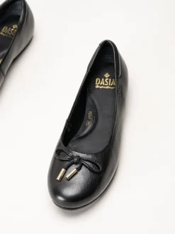 Dasia - Line - Svarta ballerinaskor i skinn