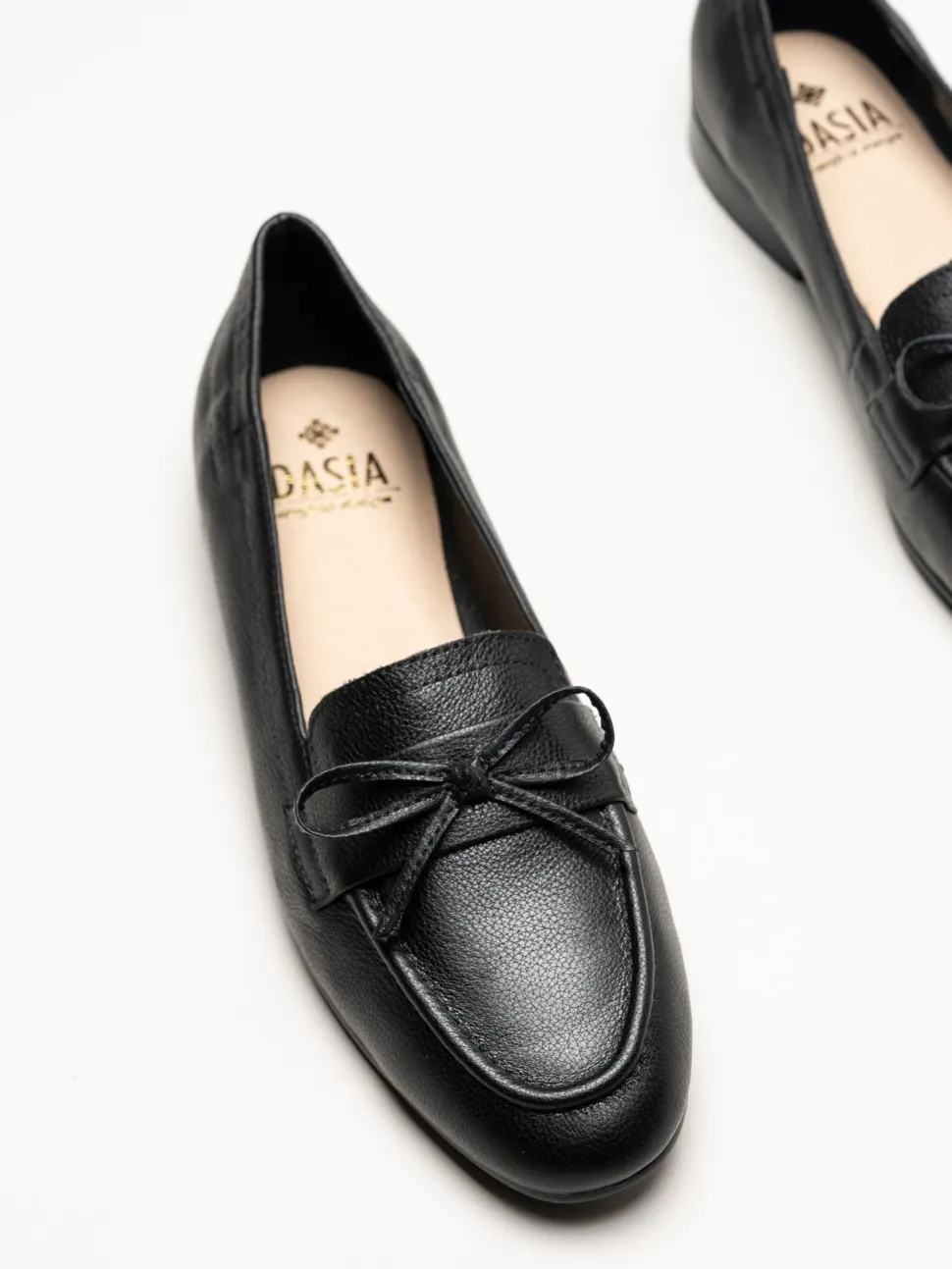 Dasia - Shelly - Svarta loafers i skinn