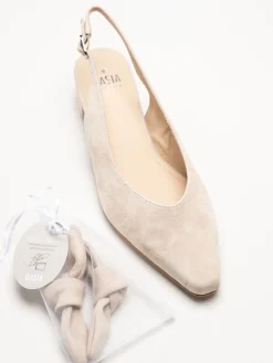 Dasia - Verbena - Beige slingback pumps i mocka