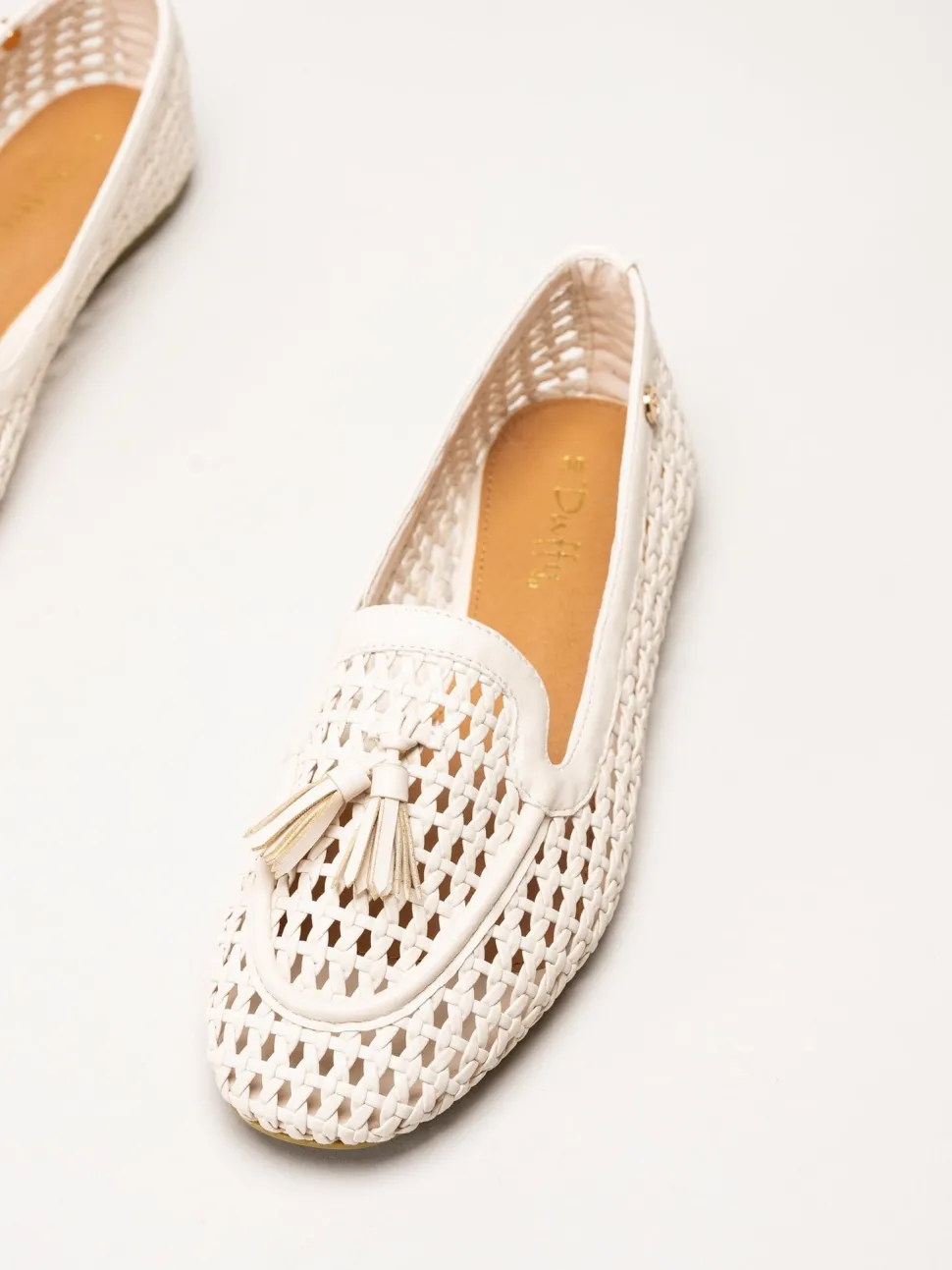 Duffy - Beige flätad loafers