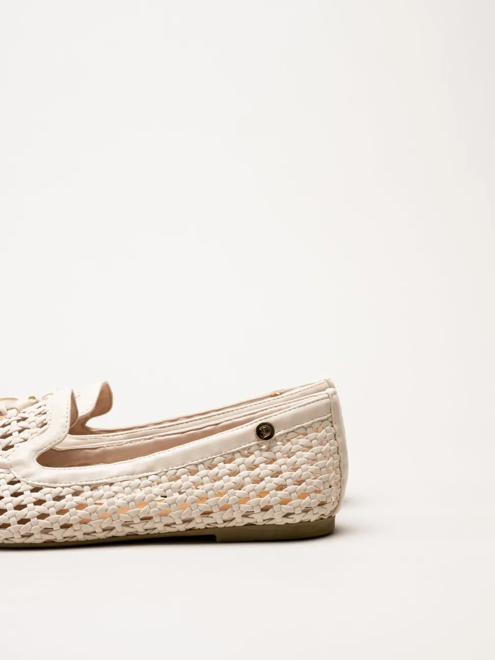 Duffy - Beige flätad loafers