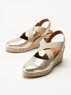 Duffy - Guldmetallic kilklackade espadrillos