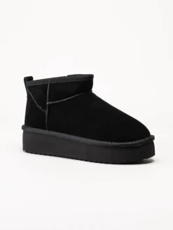 Duffy - Svarta fodrade boots i mocka