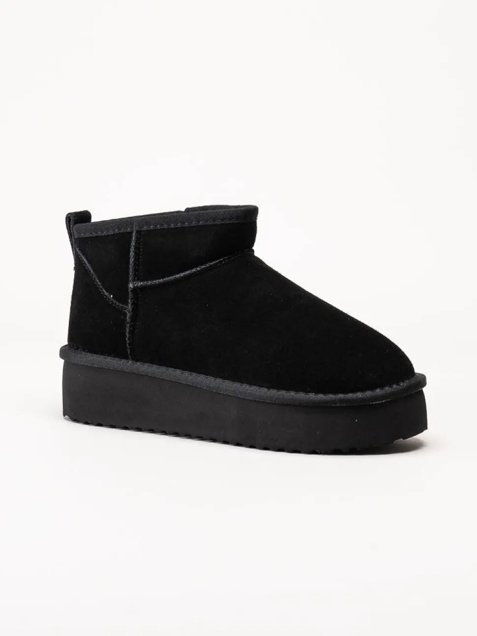 Duffy - Svarta fodrade boots i mocka
