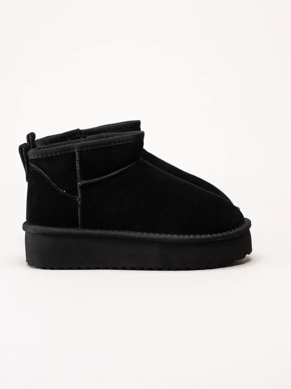 Duffy - Svarta fodrade boots i mocka