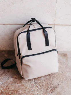 Escape - Bergen Escape - Beige ryggsäck i mjuk PU