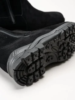 Eskimo - Kenton Studs - Svarta fodrade boots med dobbar i mocka