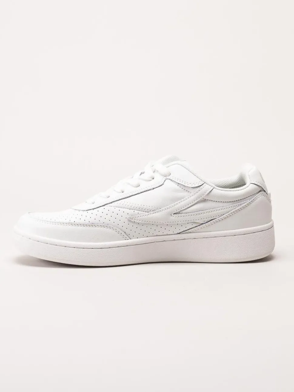 FILA - Noclaf Wmn - Vita sneakers i skinnimitation