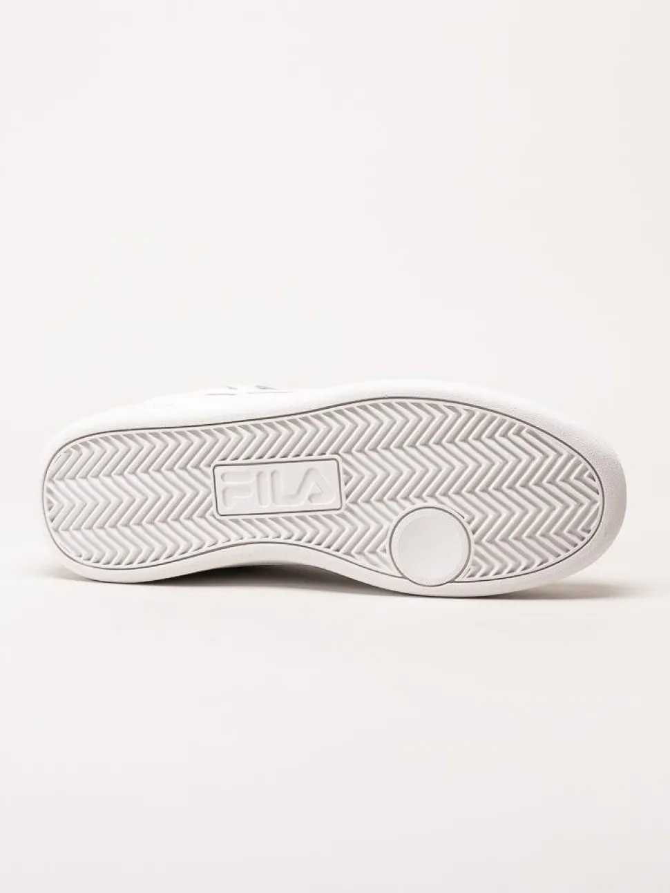 FILA - Noclaf Wmn - Vita sneakers i skinnimitation