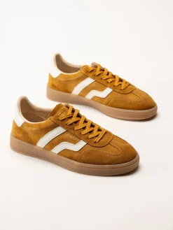 Gant Footwear - Cuzima Sneaker - Mörkgula retro sneakers i mocka med skinndetaljer