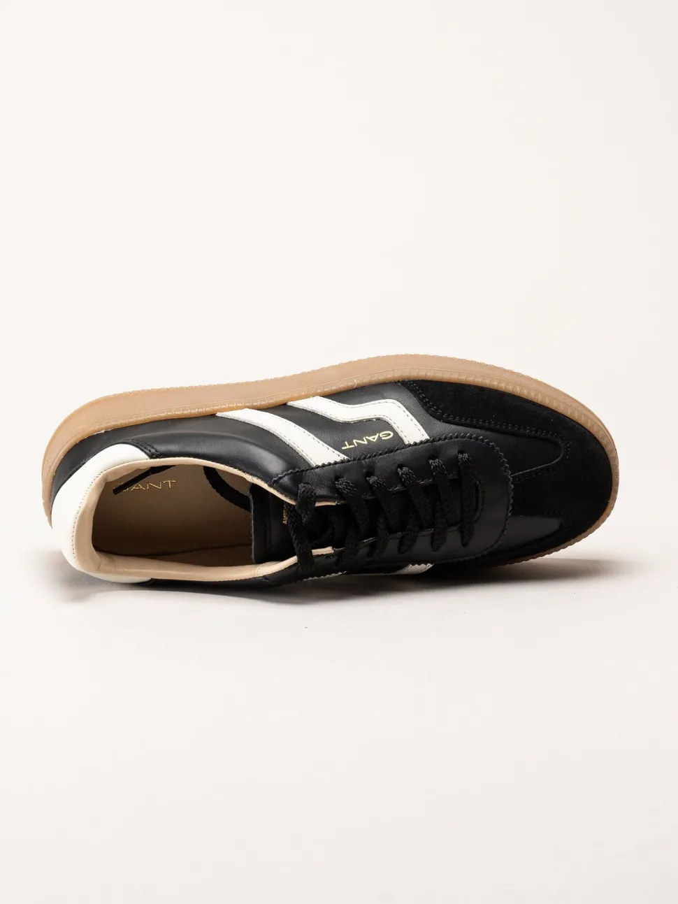 Gant Footwear - Cuzmani - Svarta retro platåsneakers i skinn och mocka